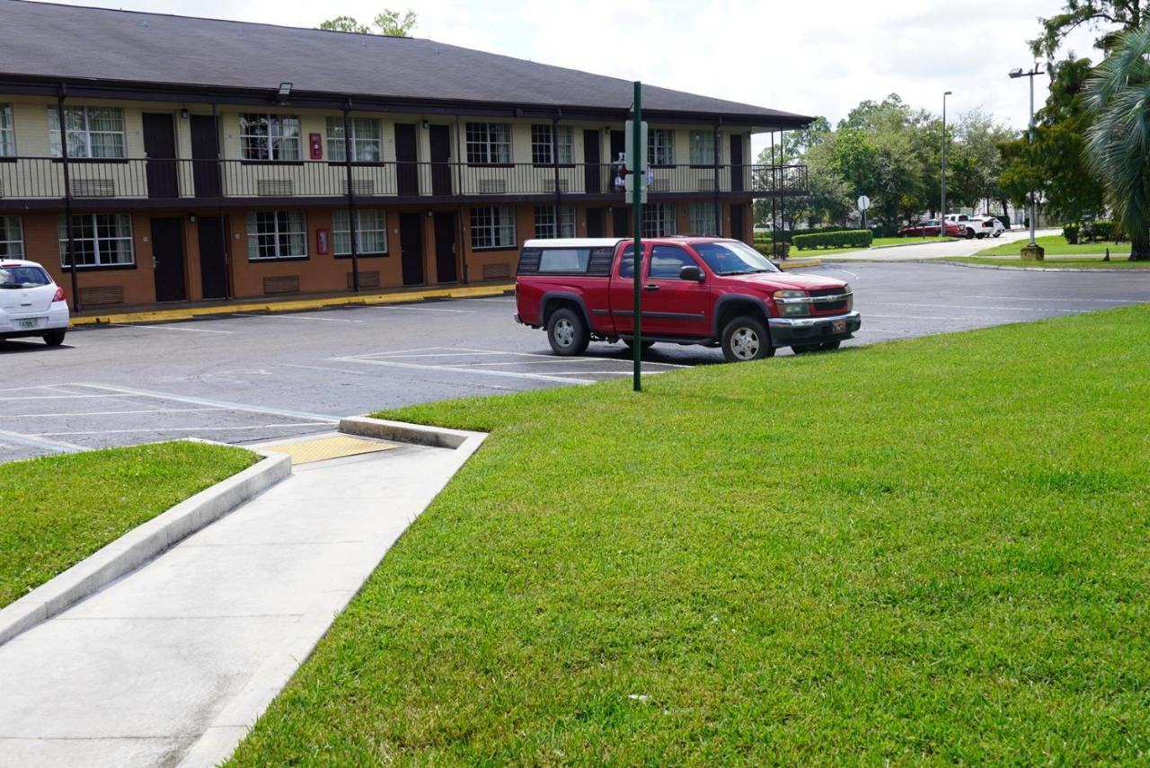 Econo Lodge Jacksonville Exterior photo